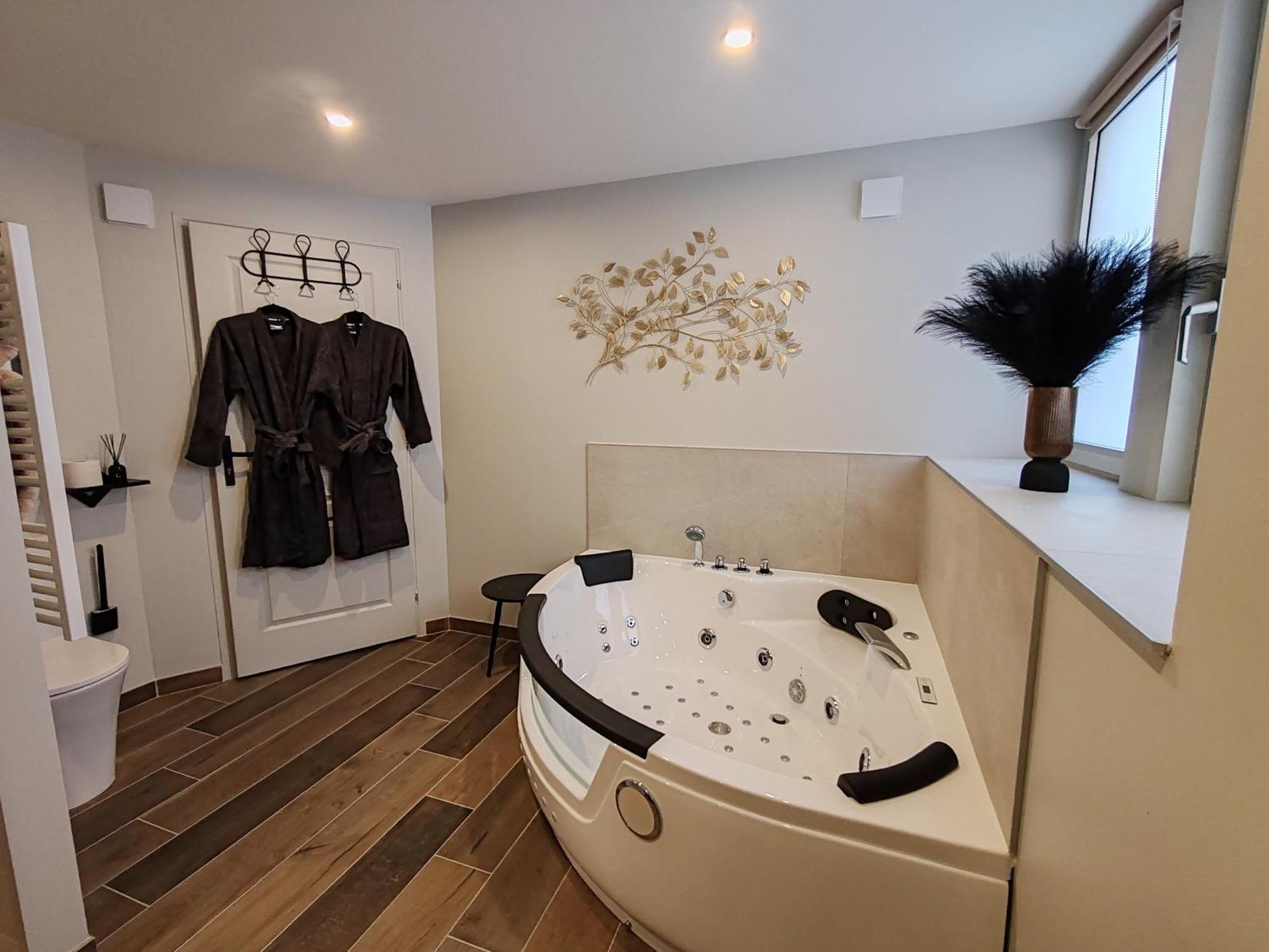 Les Bras De Morphee Apartment Avize Екстериор снимка